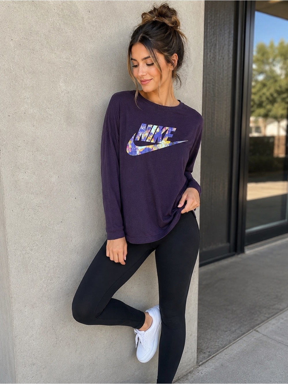 Nike Purple Graphic Swoosh Long Sleeve Tee Small Athleisure Casual Logo Top